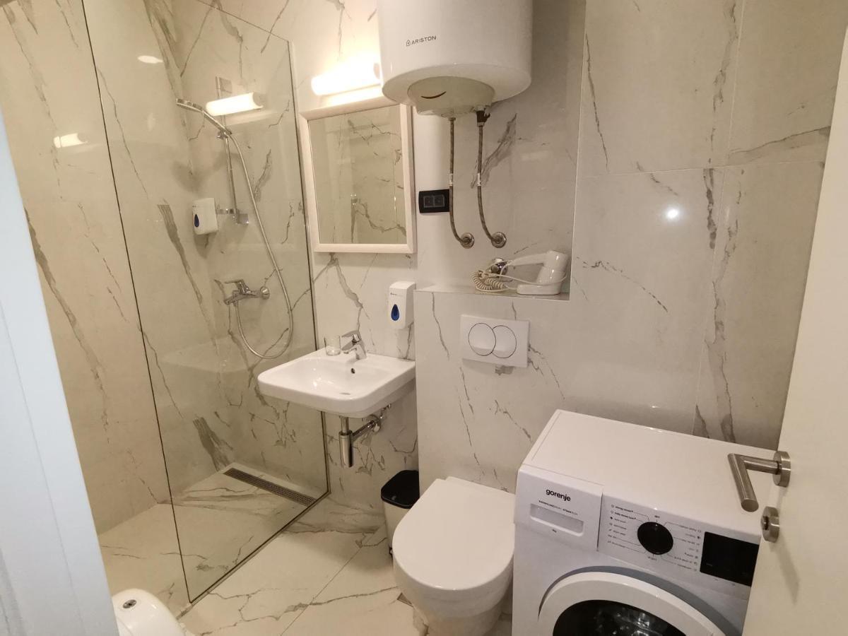 Dubrave Apartmani Будва Екстер'єр фото